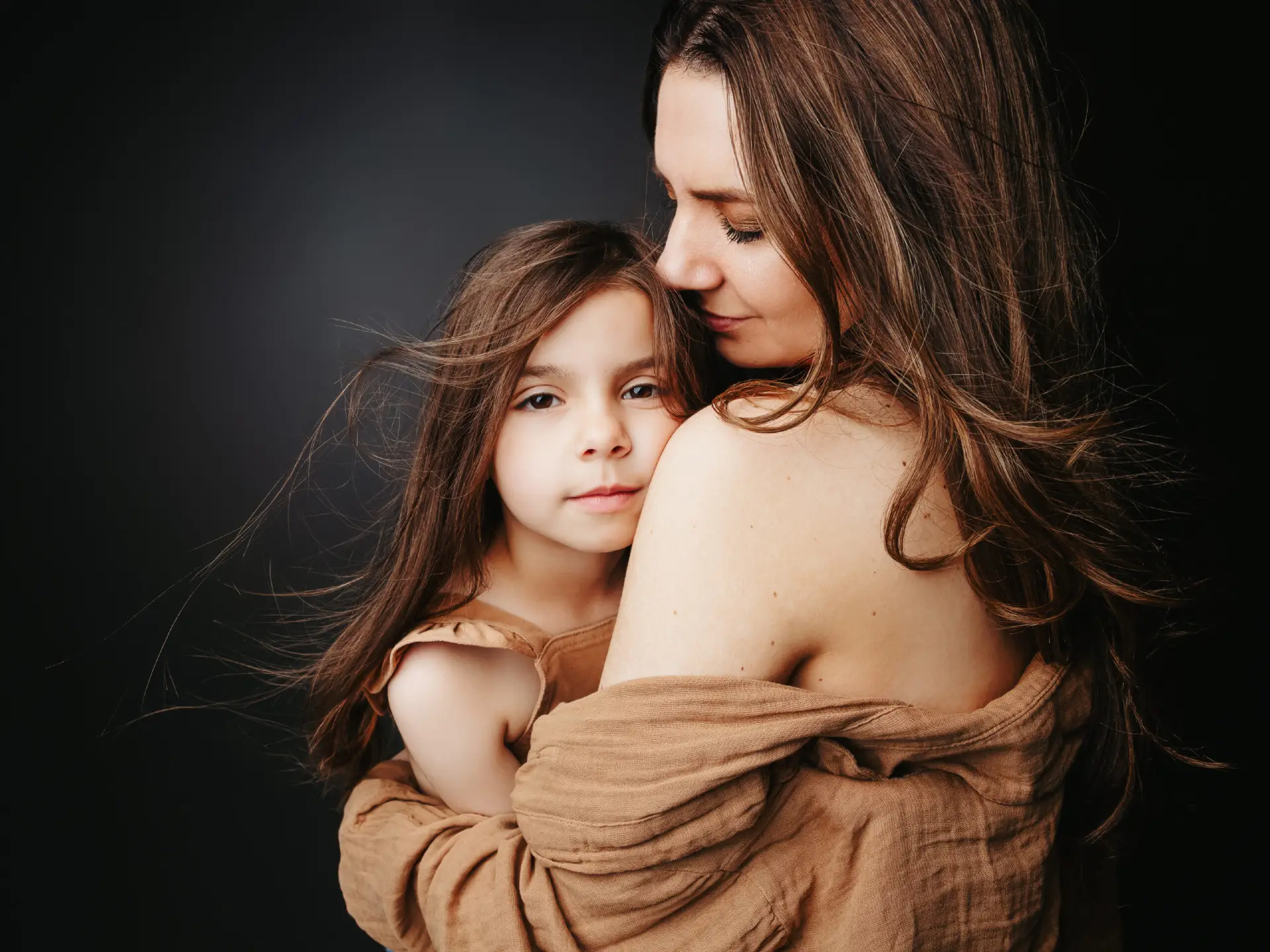 Rebecca, Melbourne (Motherhood shoot)