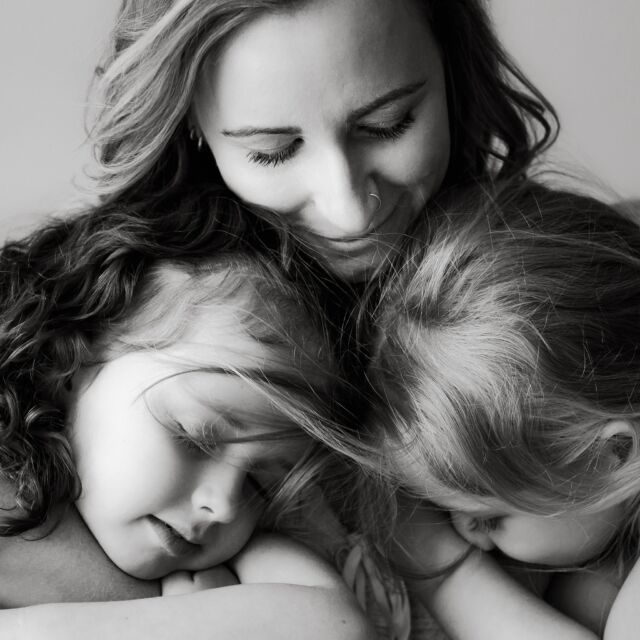 Mother·hood [ mʌðəhʊd ] NOUN: The state of being a mother: caring, loving, nurturing always. ✨ 

#studiosession #familyphotographer #lifestylephotography #family #photoshoot #photographer #photo #portraits #familyphotography #portraitphotographer #portraitphotography #photographystudio #lifestyle #photographysession #photography #familyphotographymelbourne #photographymelbourne #familygoals #familymoments #familylife #familylove #lifestylephotographer #Photographystudio